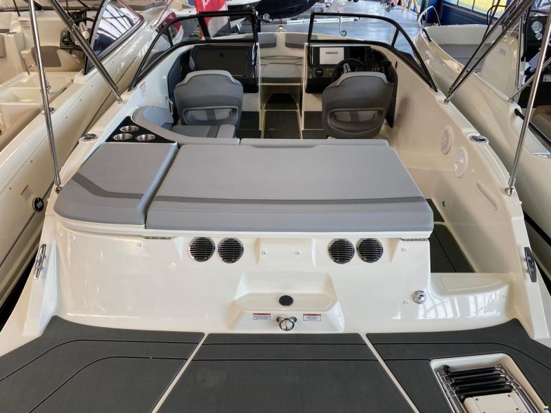 Bayliner V20i
