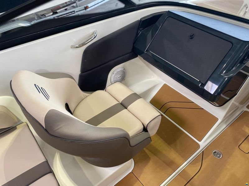 Bayliner V20i