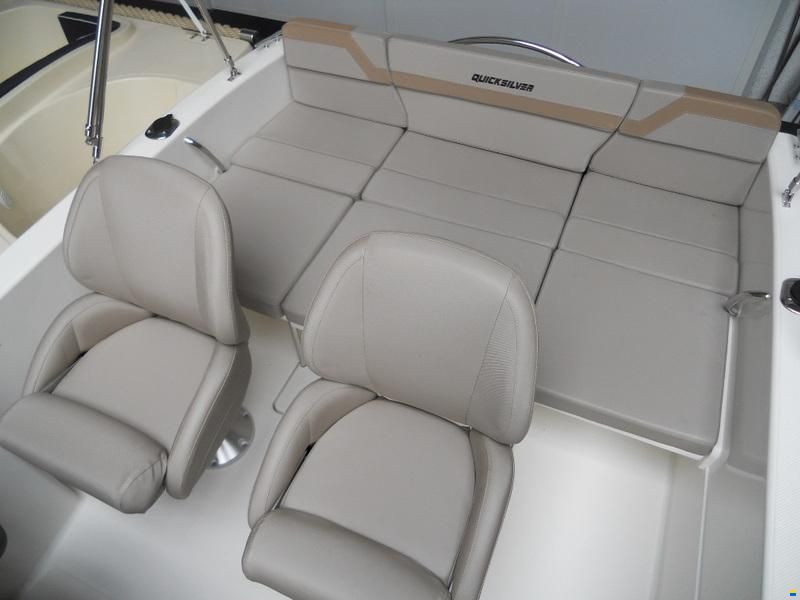 Quicksilver Activ 505 Cabin