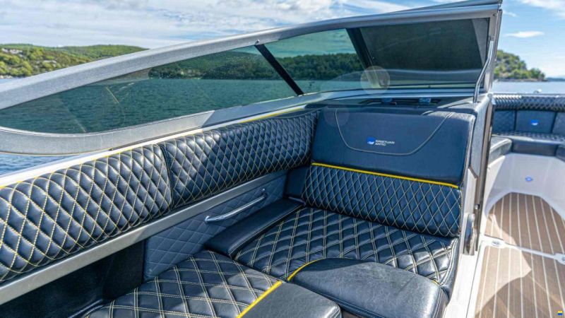 Regal 2100