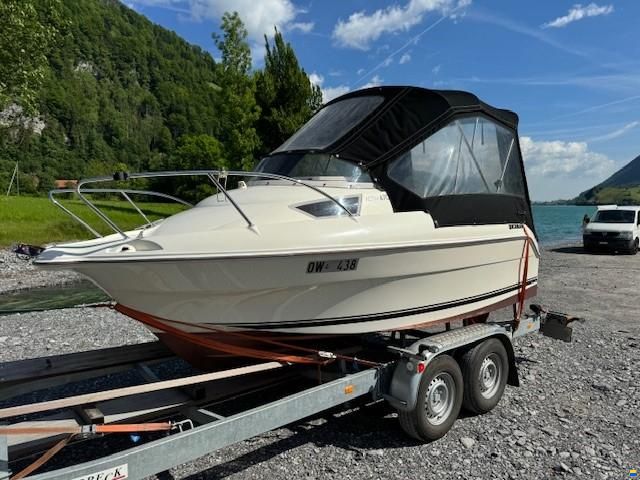 Quicksilver Activ 470 Cabin