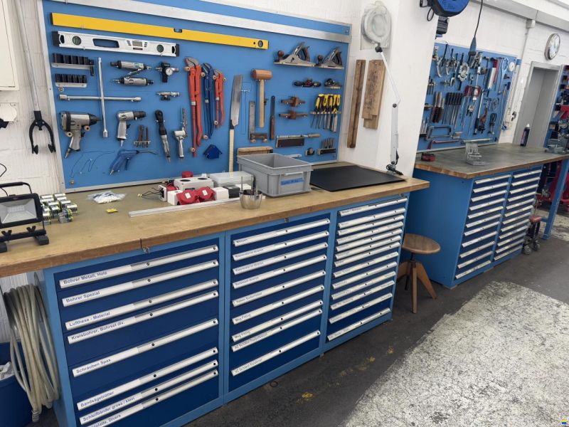 Celebrity 265 Sport Cruiser