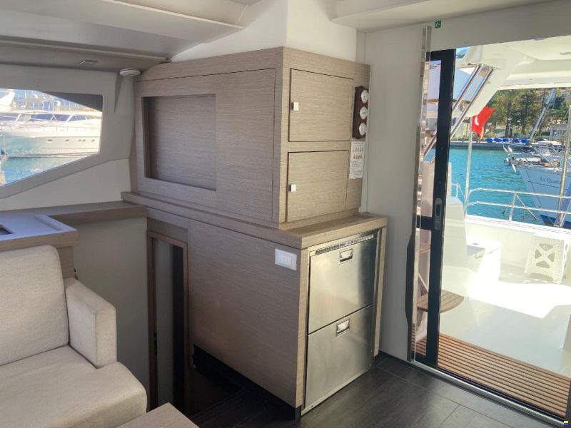 Fountaine Pajot Astrea 42