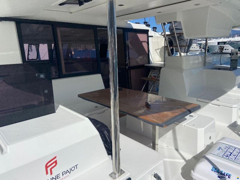Fountaine Pajot Astrea 42