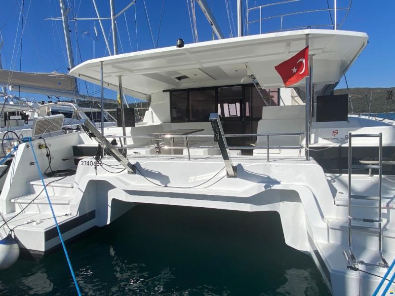 Fountaine Pajot Astrea 42
