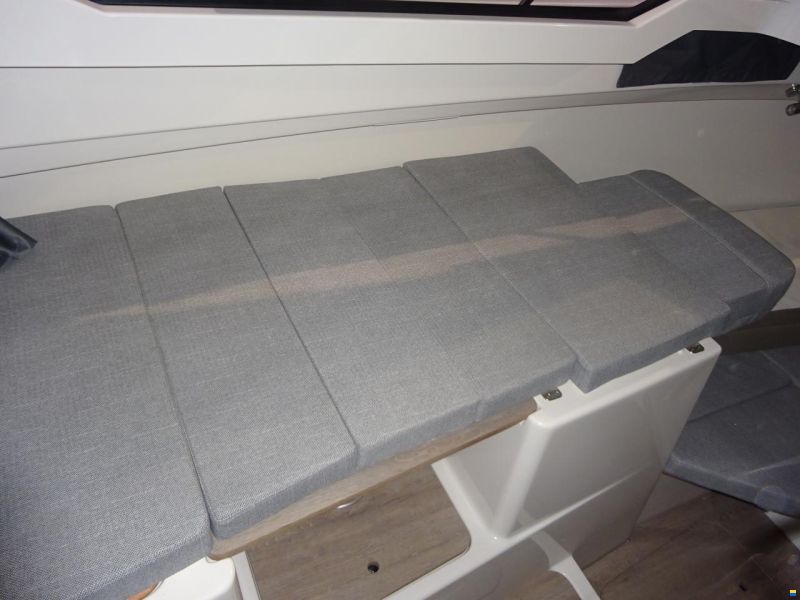 Quicksilver Activ 705 Weekend