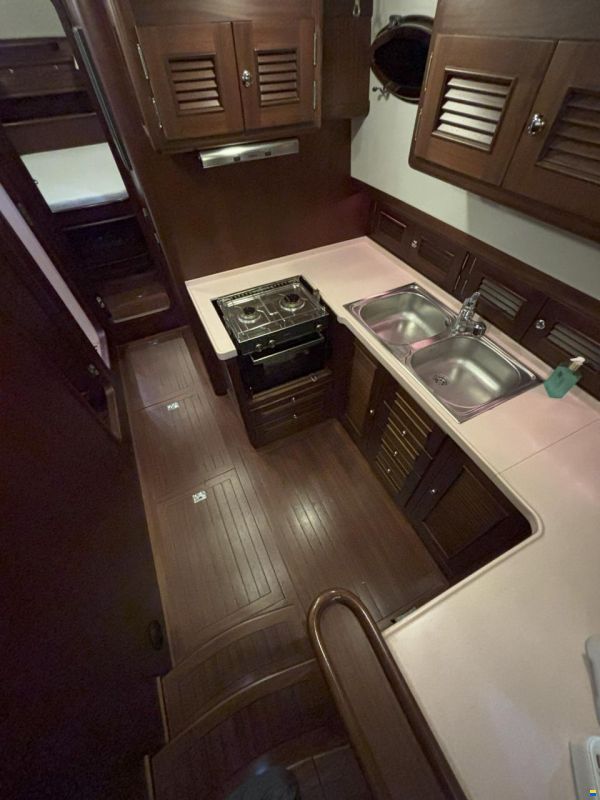 Rapsody 48 Offshore