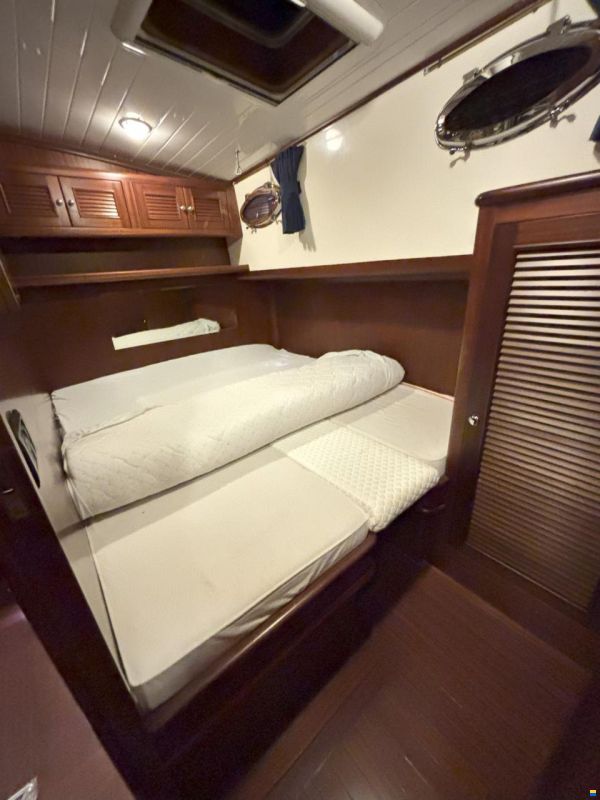 Rapsody 48 Offshore