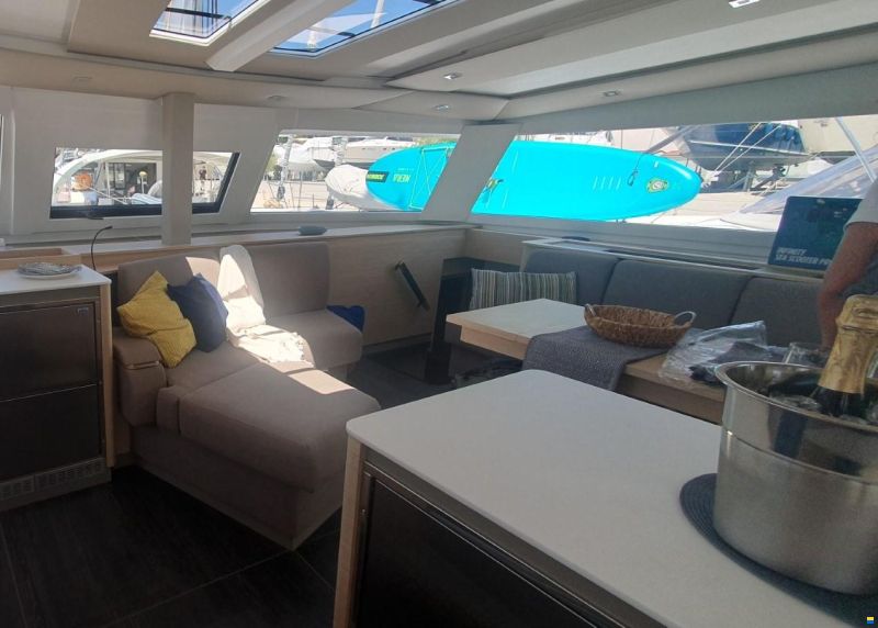 Fountaine Pajot Aura 51