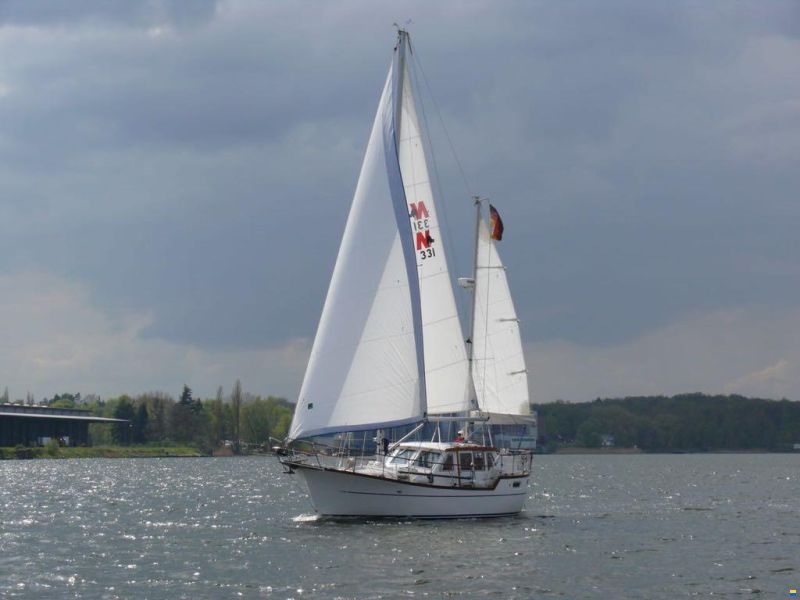NAUTICAT 331