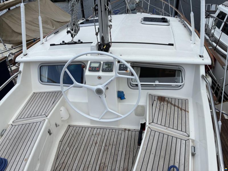 NAUTICAT 331