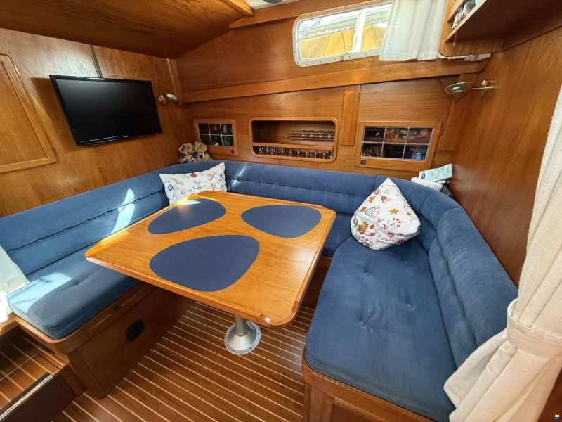 NAUTICAT 331