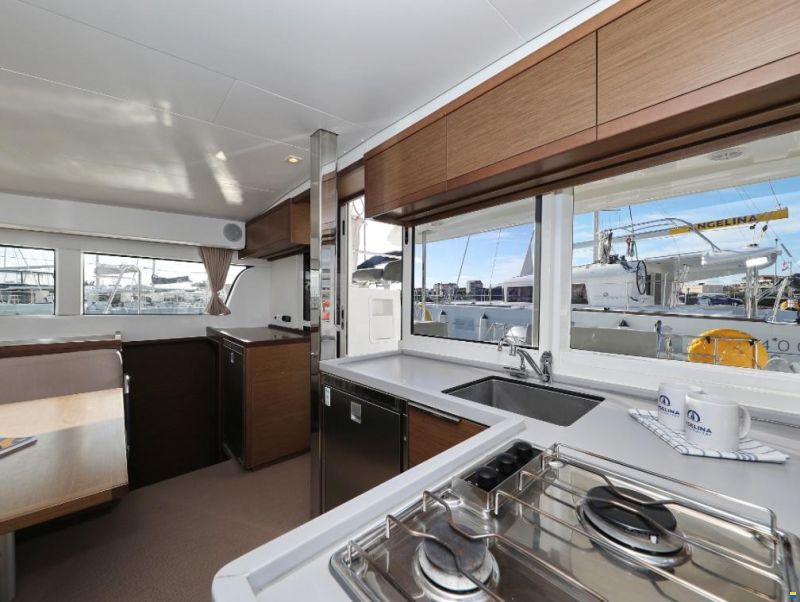 Lagoon 40