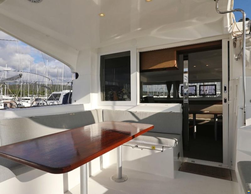 Lagoon 40