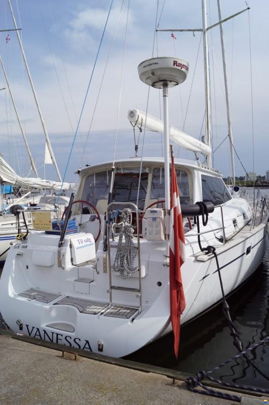One Off Design 50 feet Decksalon yacht
