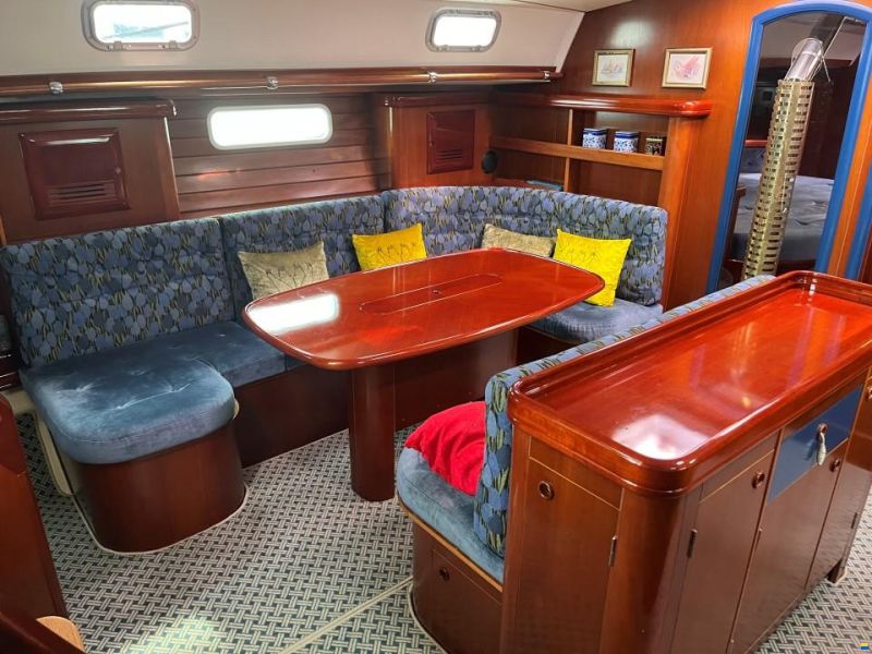 One Off Design 50 feet Decksalon yacht