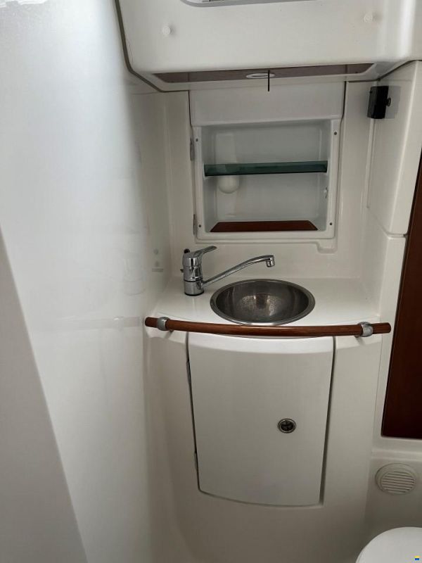One Off Design 50 feet Decksalon yacht