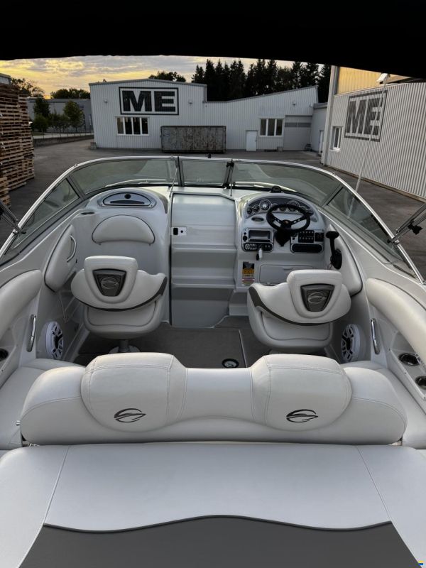Crownline 266Ccr