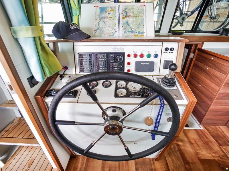Kuhnle Werft Aquino 1190