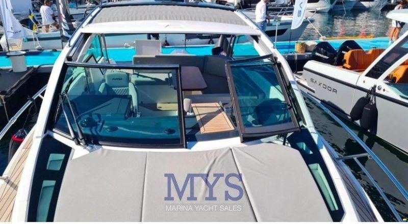Bella Boats FLIPPER ST 900