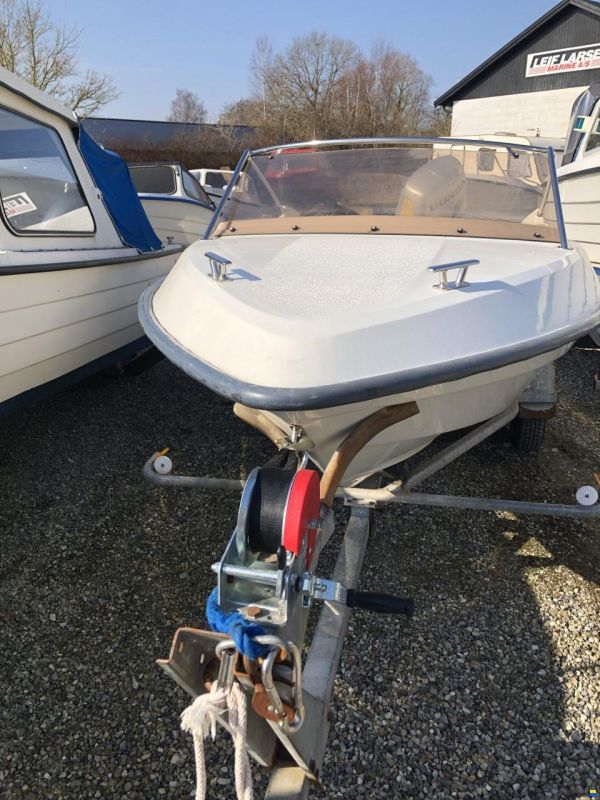 Ryds 400 CB