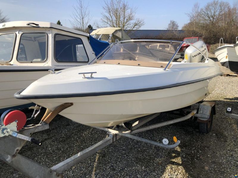 Ryds 400 CB