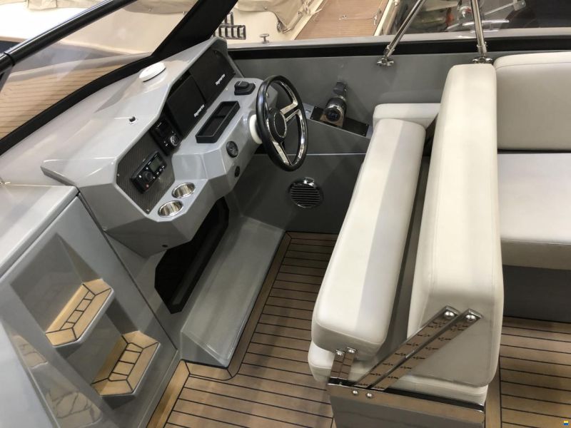 Rand Leisure 28