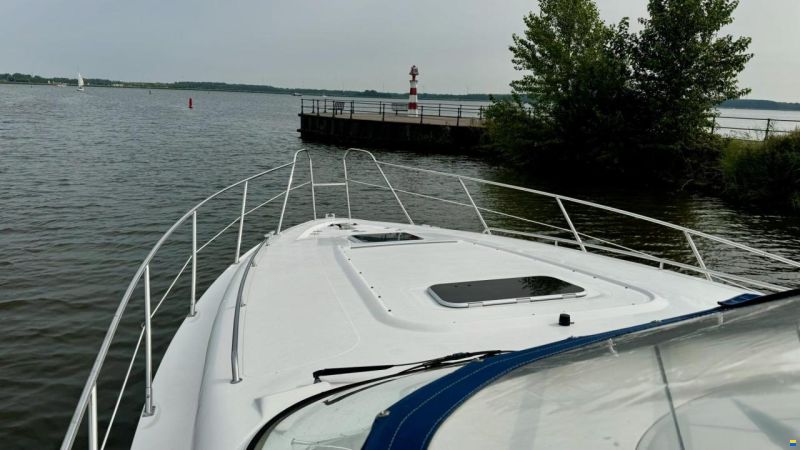 Sealine S37