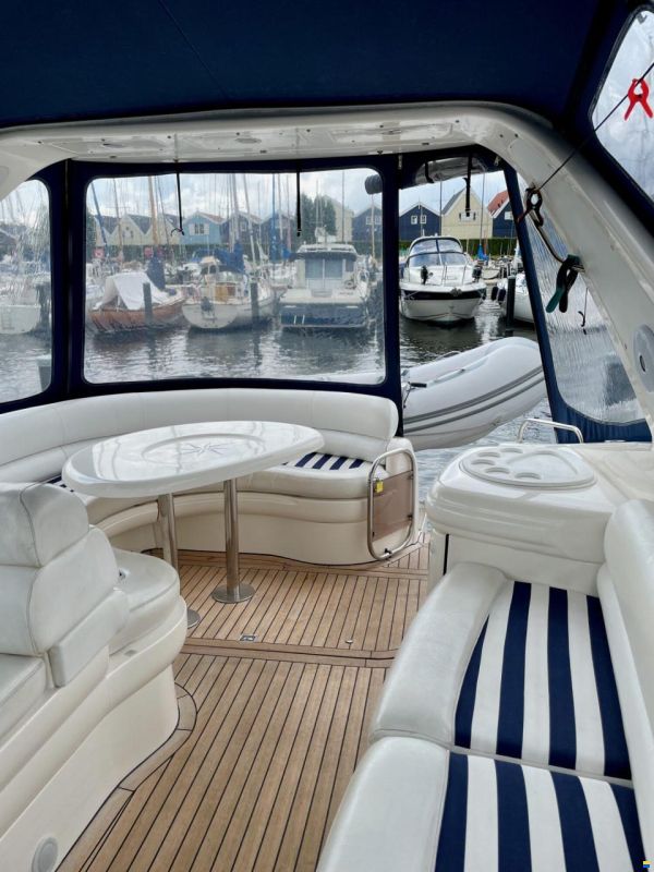 Sealine S37