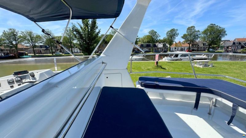 Whitewater Wolfe 46 Flybridge