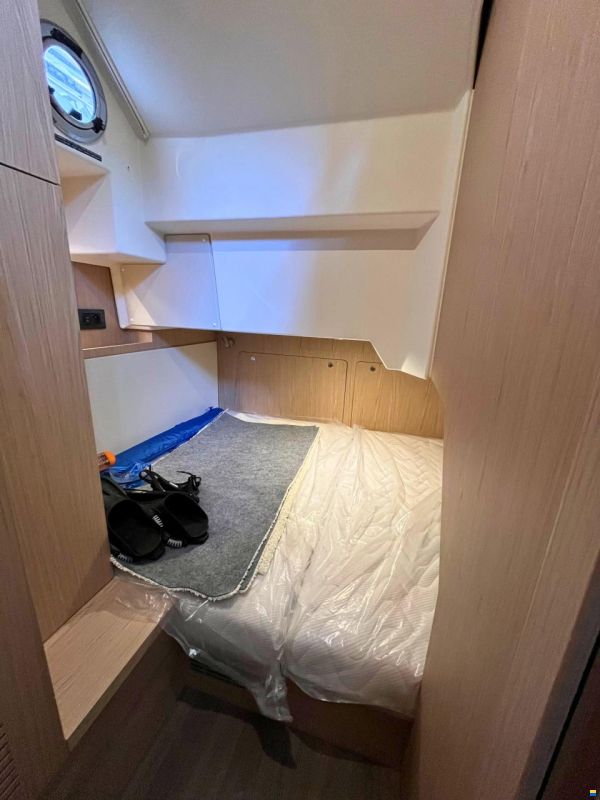 Beneteau Swift Trawler 48