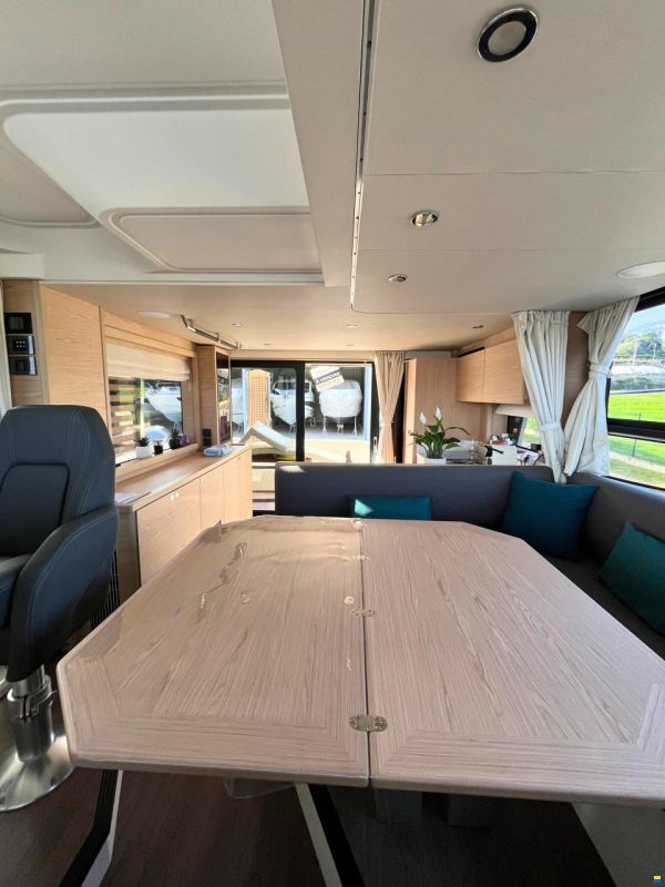 Beneteau Swift Trawler 48