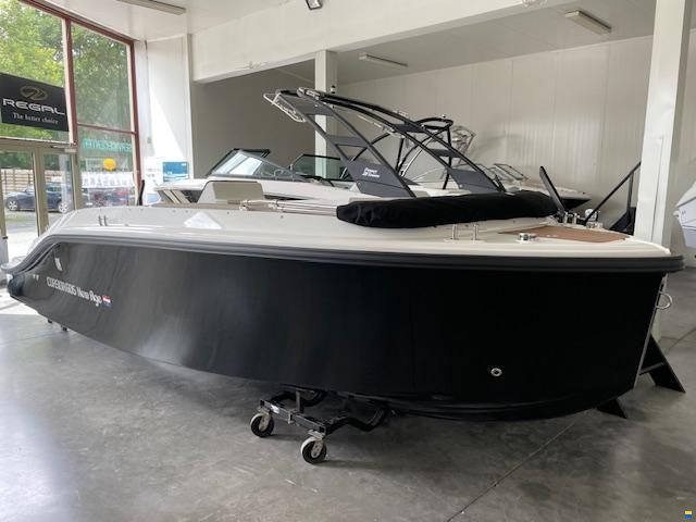 Corsiva 605 Tender