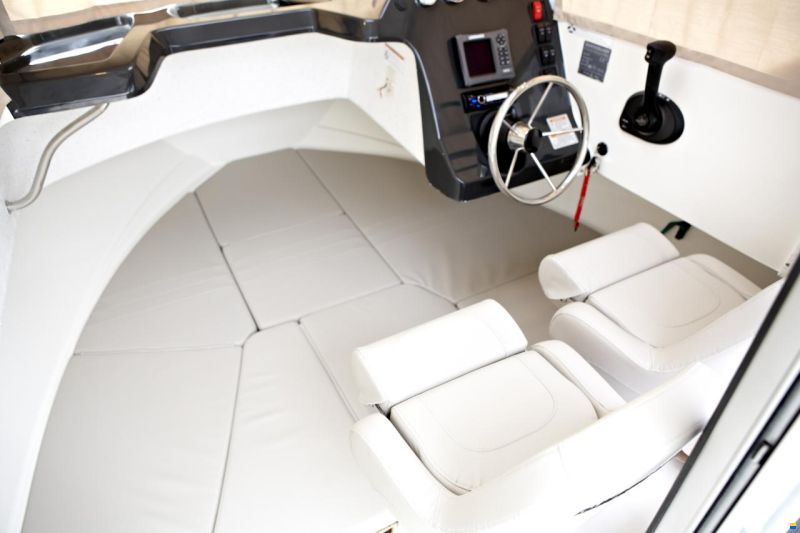 Quicksilver 605 PILOTHOUSE