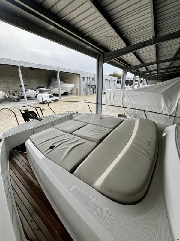 Beneteau Flyer 9 Sundeck