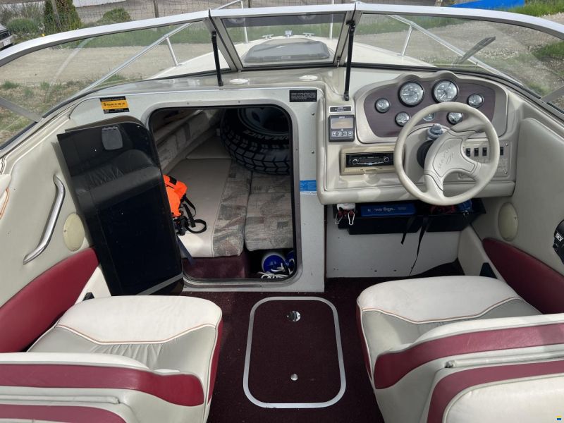 Maxum 2000 SCL