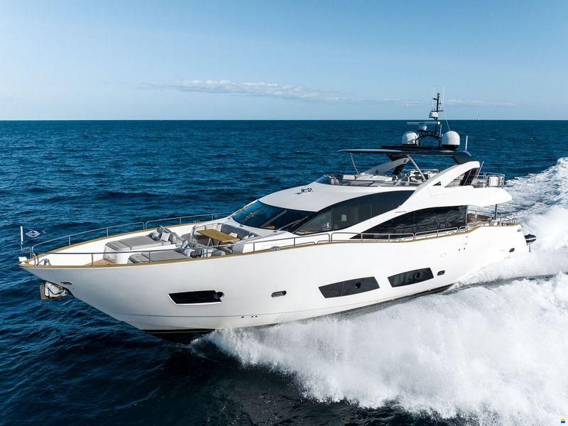 Sunseeker 28 Metre Yacht