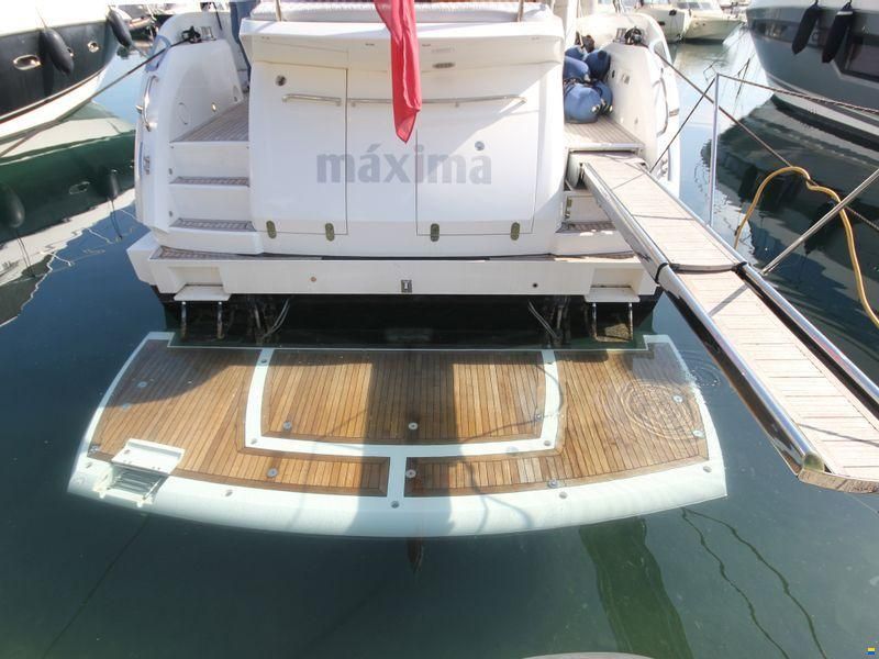 Sunseeker Predator 53
