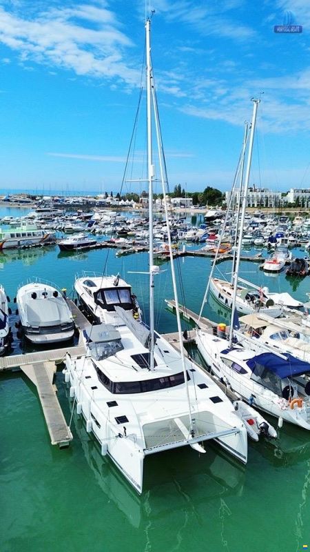 Fountaine Pajot Tanna 47