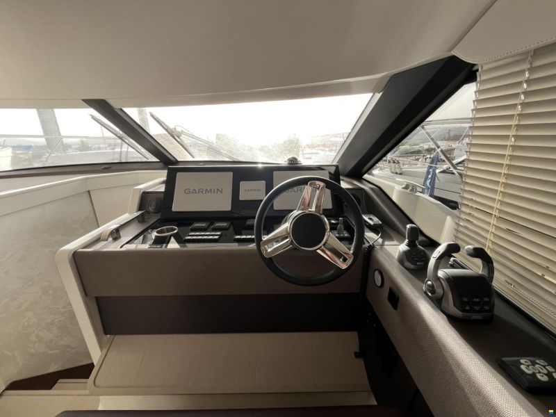 Prestige F4.9