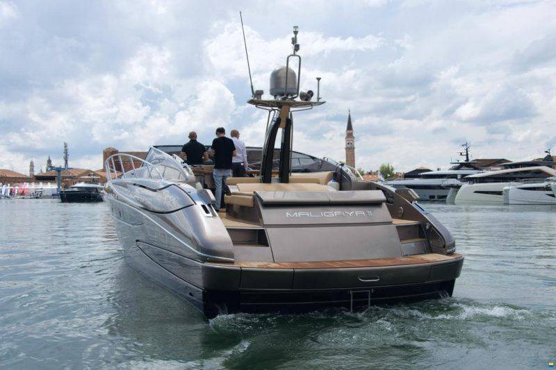 Riva Rivale 52