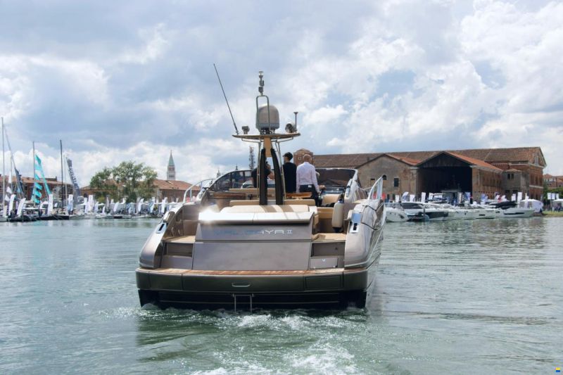 Riva Rivale 52