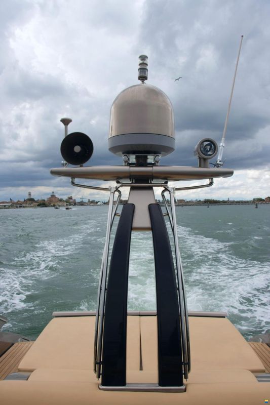 Riva Rivale 52