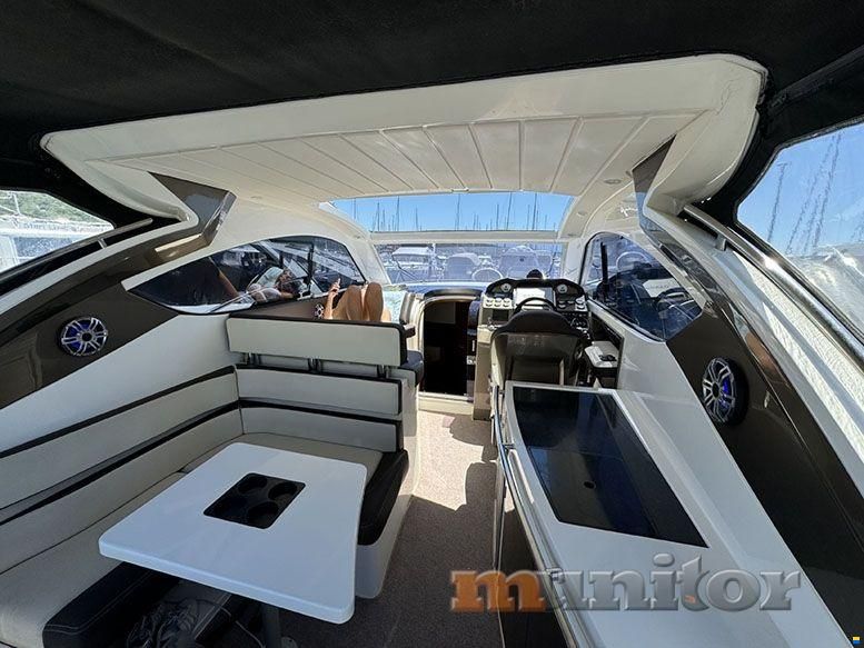Galeon 325 HTS