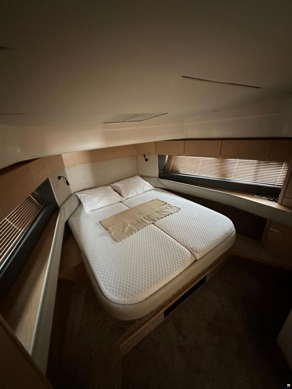 Bavaria R55 Flybridge