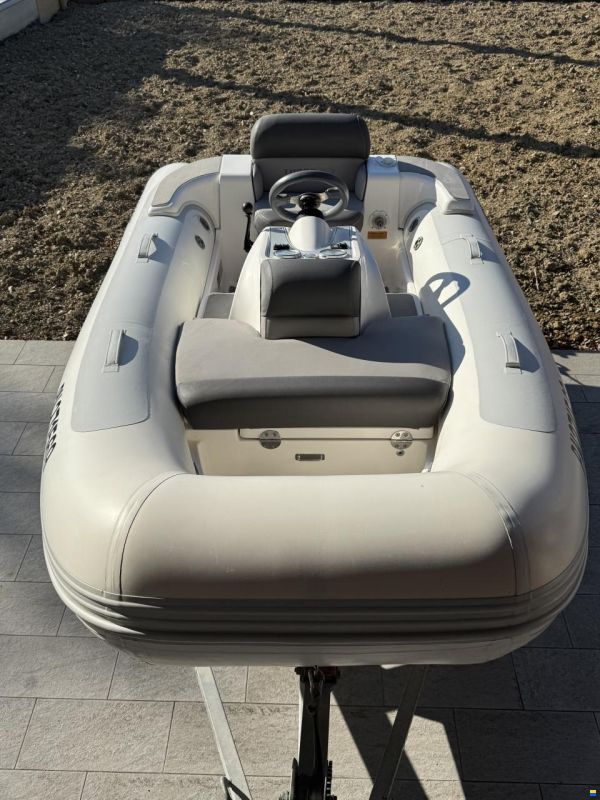 Williams 285 turbojet