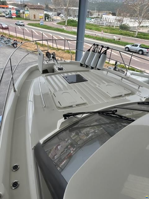Prestige 420 Fly
