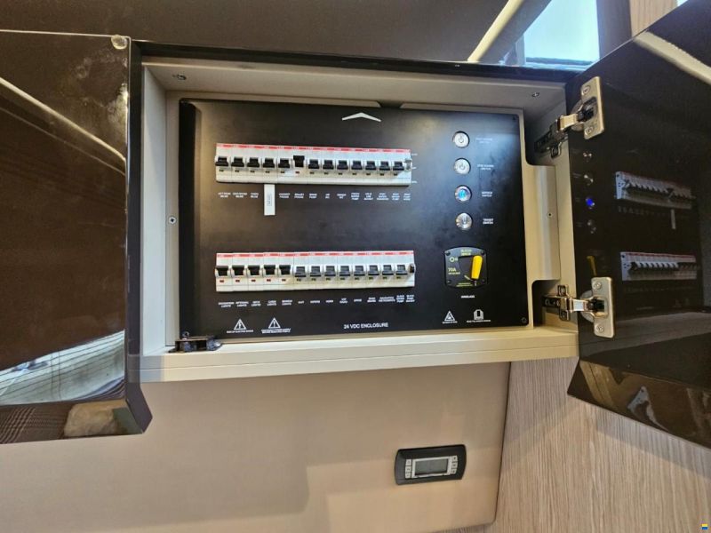 Azimut Atlantis S1