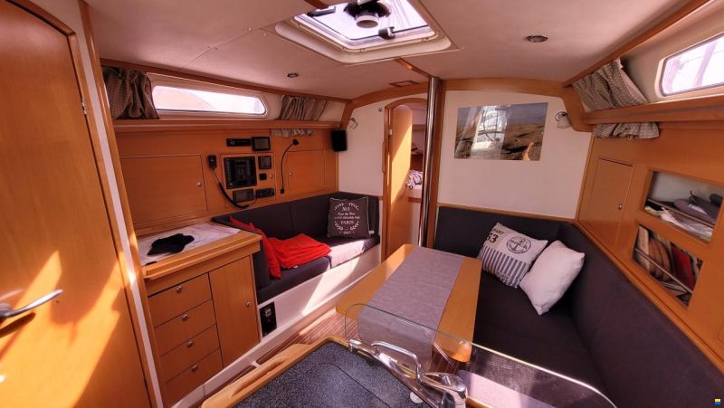 Hanse 342