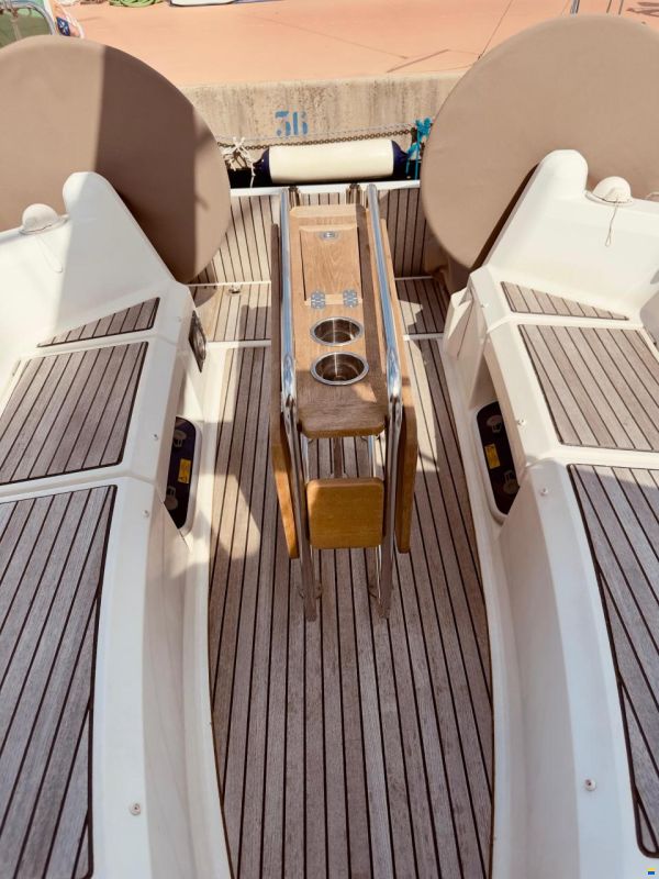 Jeanneau 349